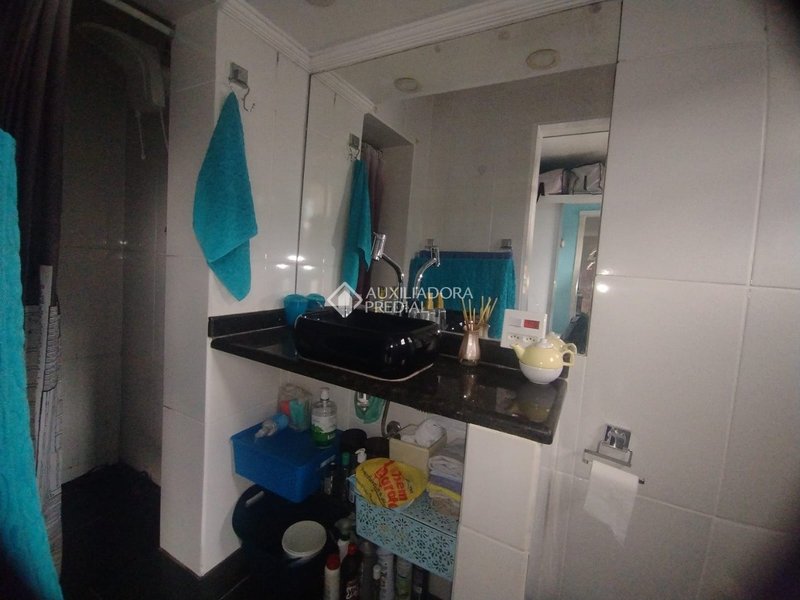 SOBRADO 2 SUÍTES - JD. HOLLYWOOD - SÃO BERNARDO DO CAMPO Rua Universal São Bernardo do Campo - 