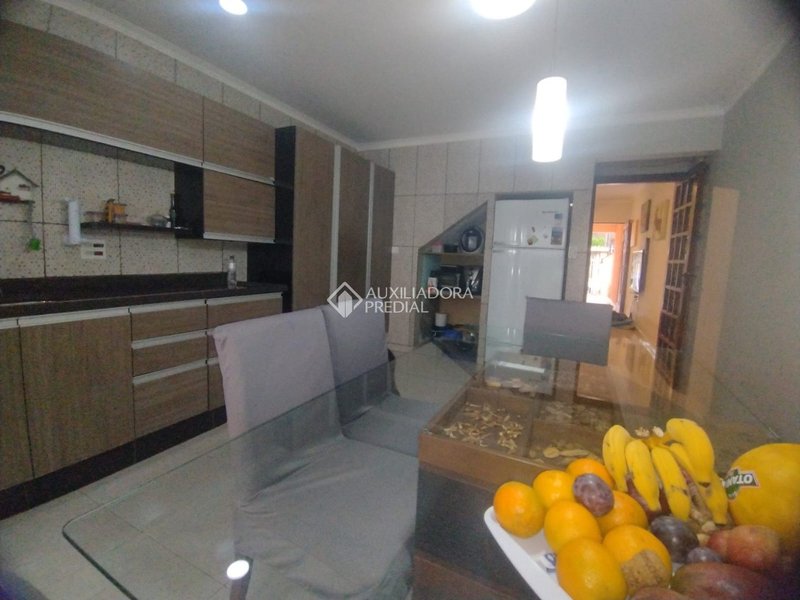 SOBRADO 2 SUÍTES - JD. HOLLYWOOD - SÃO BERNARDO DO CAMPO Rua Universal São Bernardo do Campo - 