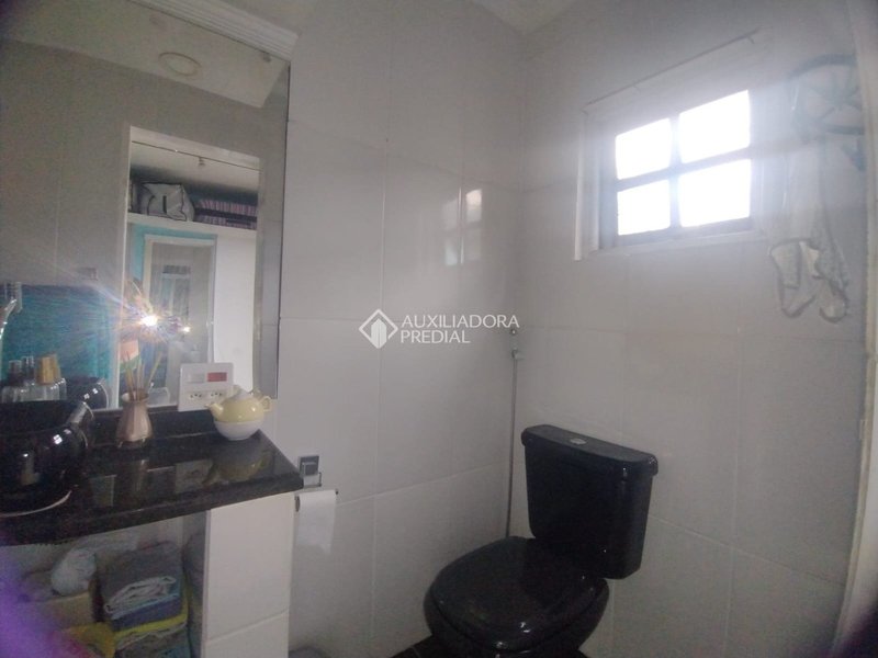 SOBRADO 2 SUÍTES - JD. HOLLYWOOD - SÃO BERNARDO DO CAMPO Rua Universal São Bernardo do Campo - 