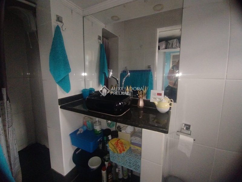 SOBRADO 2 SUÍTES - JD. HOLLYWOOD - SÃO BERNARDO DO CAMPO Rua Universal São Bernardo do Campo - 