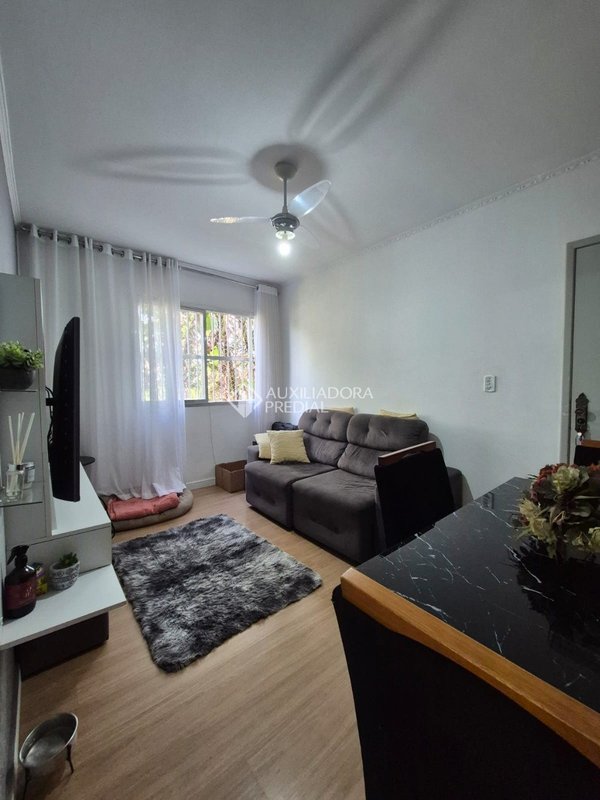 Apartamento reformado á venda  2 Quartos Bairro Alves Dias SBC Rua Alexandre Bonício São Bernardo do Campo - 