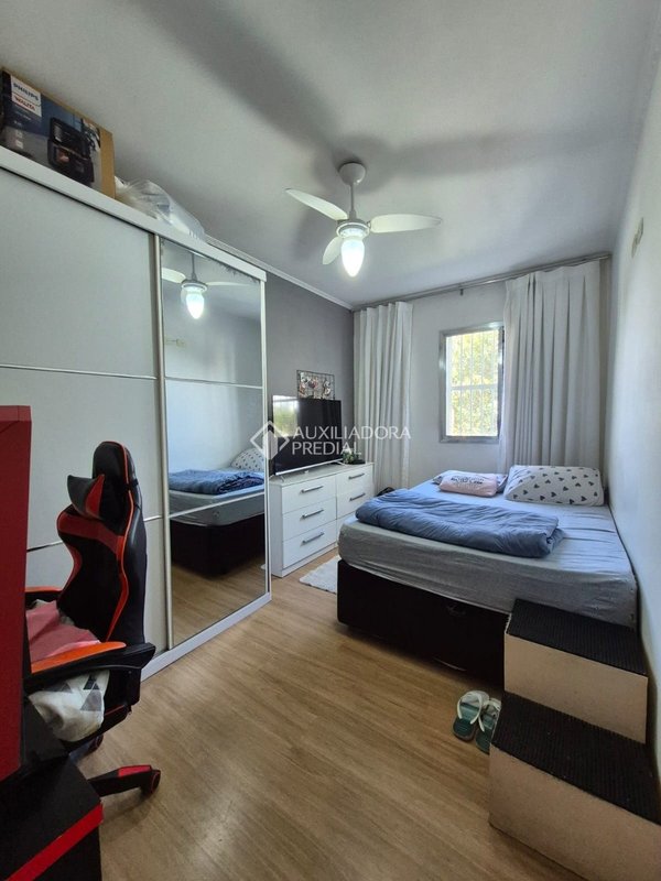 Apartamento reformado á venda  2 Quartos Bairro Alves Dias SBC Rua Alexandre Bonício São Bernardo do Campo - 