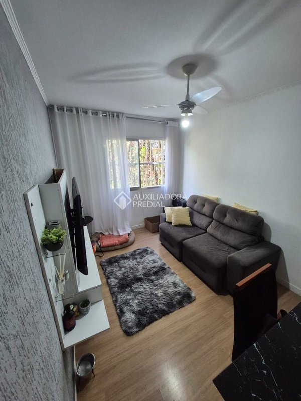 Apartamento reformado á venda  2 Quartos Bairro Alves Dias SBC Rua Alexandre Bonício São Bernardo do Campo - 