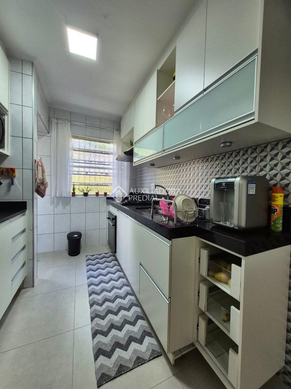 Apartamento reformado á venda  2 Quartos Bairro Alves Dias SBC Rua Alexandre Bonício São Bernardo do Campo - 