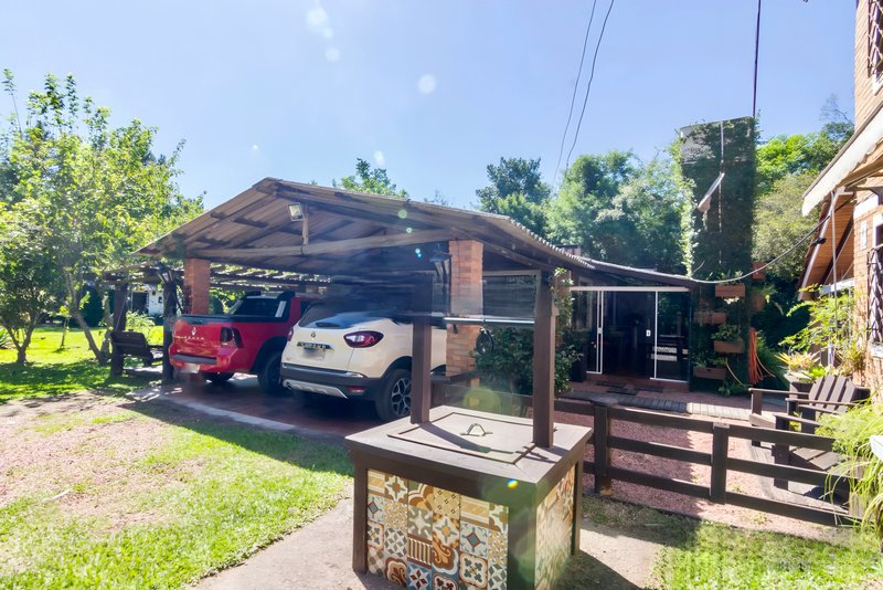 R$ 1.200.000 - LINDO SÍTIO - 10.000M2 DE TRANQUILIDADE E NATUREZA - AÇUDE - PISCINA Beco Passo da Taquara Porto Alegre - 