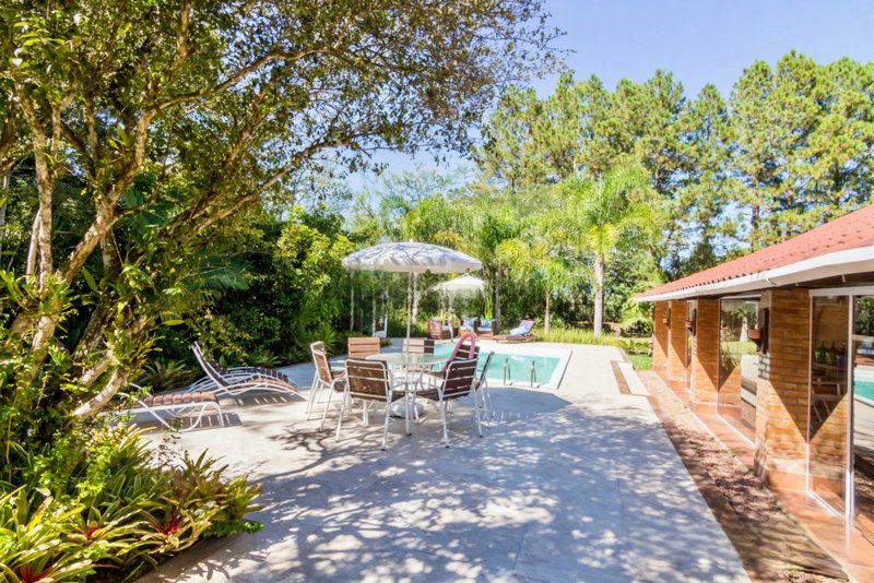 R$ 1.200.000 - LINDO SÍTIO - 10.000M2 DE TRANQUILIDADE E NATUREZA - AÇUDE - PISCINA Beco Passo da Taquara Porto Alegre - 