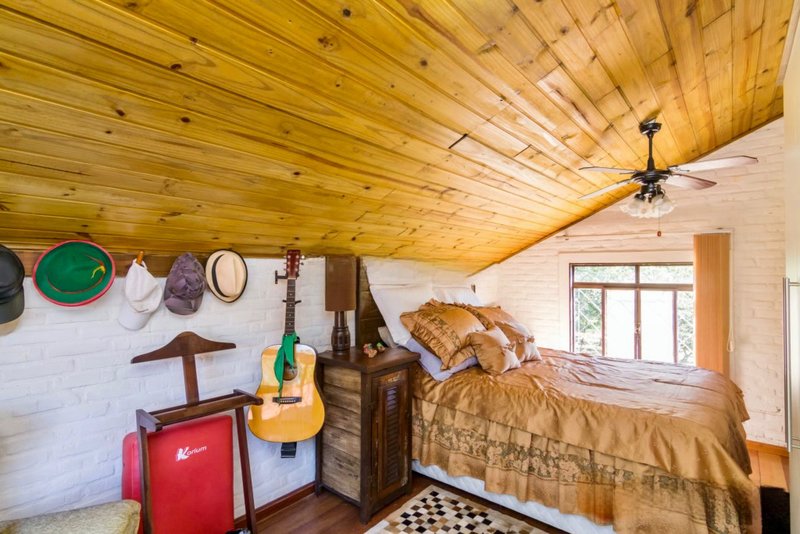 R$ 1.200.000 - LINDO SÍTIO - 10.000M2 DE TRANQUILIDADE E NATUREZA - AÇUDE - PISCINA Beco Passo da Taquara Porto Alegre - 