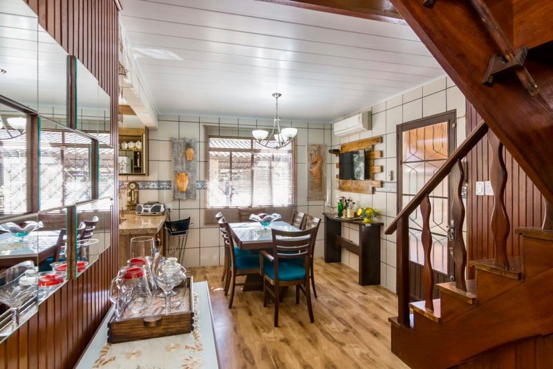 R$ 1.200.000 - LINDO SÍTIO - 10.000M2 DE TRANQUILIDADE E NATUREZA - AÇUDE - PISCINA Beco Passo da Taquara Porto Alegre - 