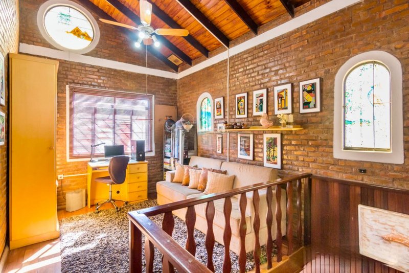 R$ 1.200.000 - LINDO SÍTIO - 10.000M2 DE TRANQUILIDADE E NATUREZA - AÇUDE - PISCINA Beco Passo da Taquara Porto Alegre - 