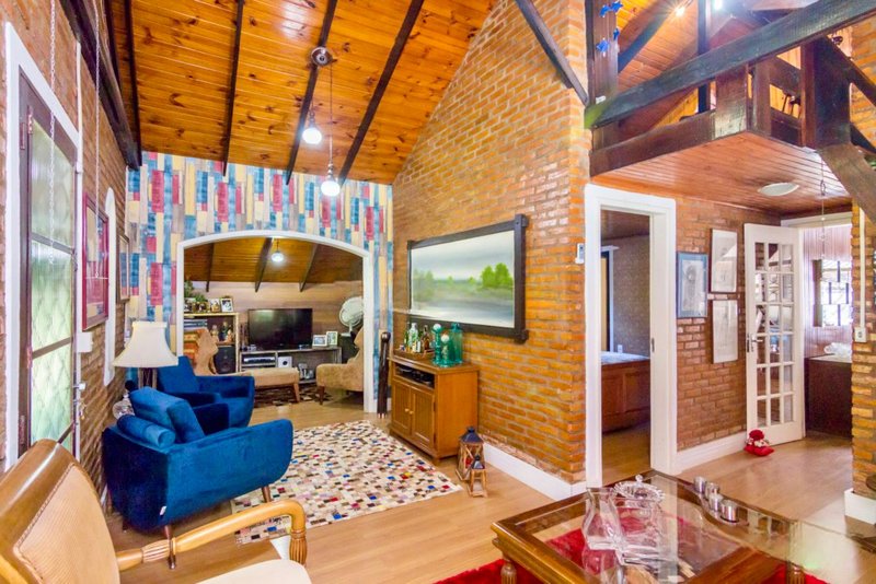 R$ 1.200.000 - LINDO SÍTIO - 10.000M2 DE TRANQUILIDADE E NATUREZA - AÇUDE - PISCINA Beco Passo da Taquara Porto Alegre - 