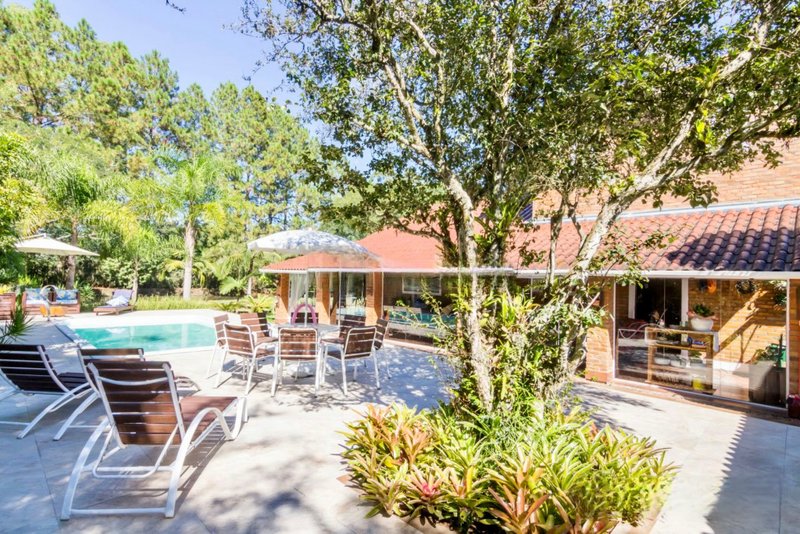 R$ 1.200.000 - LINDO SÍTIO - 10.000M2 DE TRANQUILIDADE E NATUREZA - AÇUDE - PISCINA Beco Passo da Taquara Porto Alegre - 