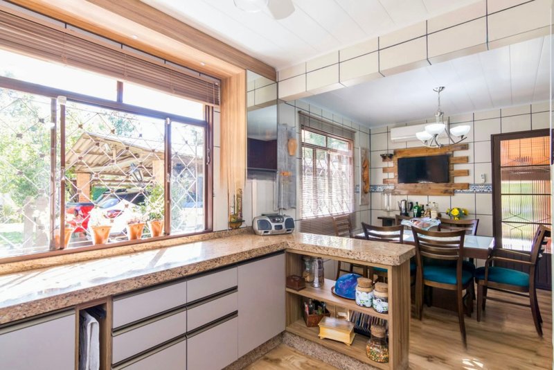 R$ 1.200.000 - LINDO SÍTIO - 10.000M2 DE TRANQUILIDADE E NATUREZA - AÇUDE - PISCINA Beco Passo da Taquara Porto Alegre - 