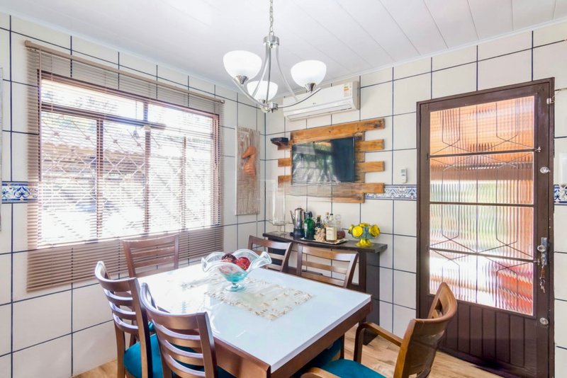 R$ 1.200.000 - LINDO SÍTIO - 10.000M2 DE TRANQUILIDADE E NATUREZA - AÇUDE - PISCINA Beco Passo da Taquara Porto Alegre - 