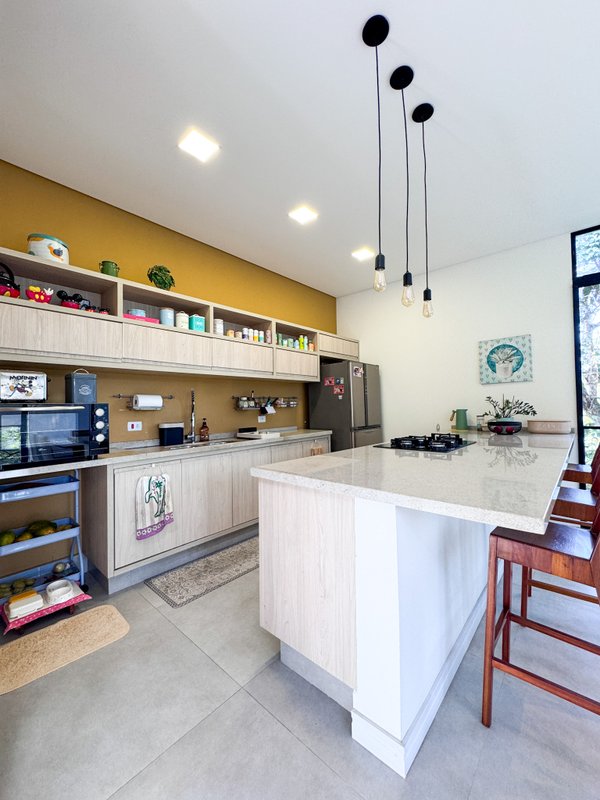 Casa de Vidro – Design Contemporâneo Integrado à Natureza Rodovia Alberto Hinoto Arujá - 