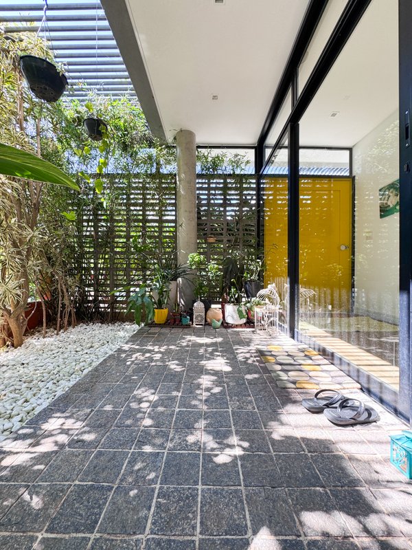 Casa de Vidro – Design Contemporâneo Integrado à Natureza Rodovia Alberto Hinoto Arujá - 