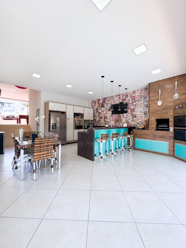 Residência Contemporânea com  Lazer Completo Fundo  Reserva Av Renova dos Santos Arujá - 