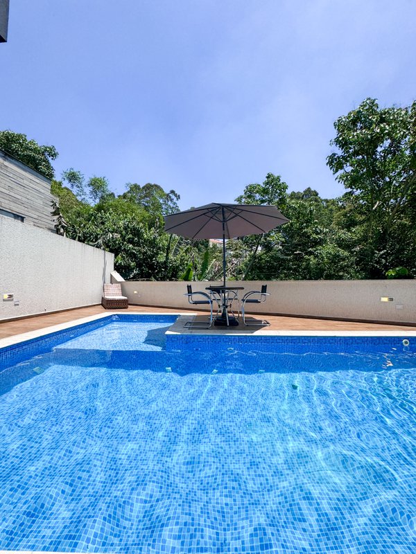 Residência Contemporânea com  Lazer Completo Fundo  Reserva Av Renova dos Santos Arujá - 