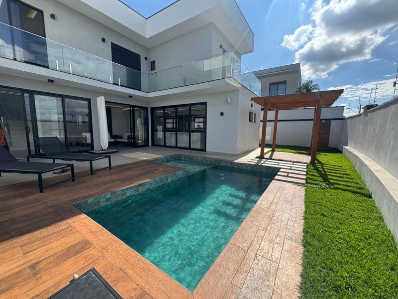 Luxuosa Casa Mobiliada &agrave; Venda no Condom&iacute;nio Parque dos Alecrins &ndash; Campinas Avenida Diaulas Serpa Campinas - 