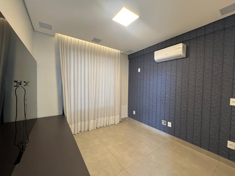 Luxuosa Casa Mobiliada &agrave; Venda no Condom&iacute;nio Parque dos Alecrins &ndash; Campinas Avenida Diaulas Serpa Campinas - 