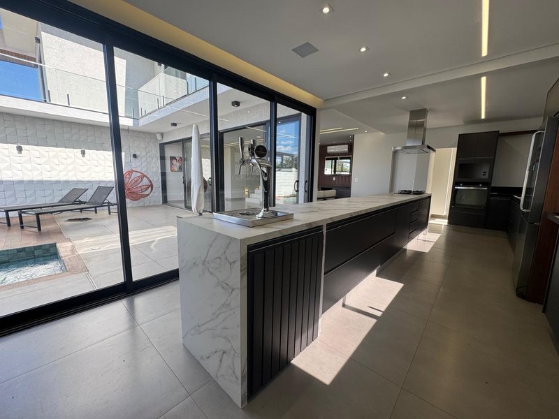 Luxuosa Casa Mobiliada &agrave; Venda no Condom&iacute;nio Parque dos Alecrins &ndash; Campinas Avenida Diaulas Serpa Campinas - 