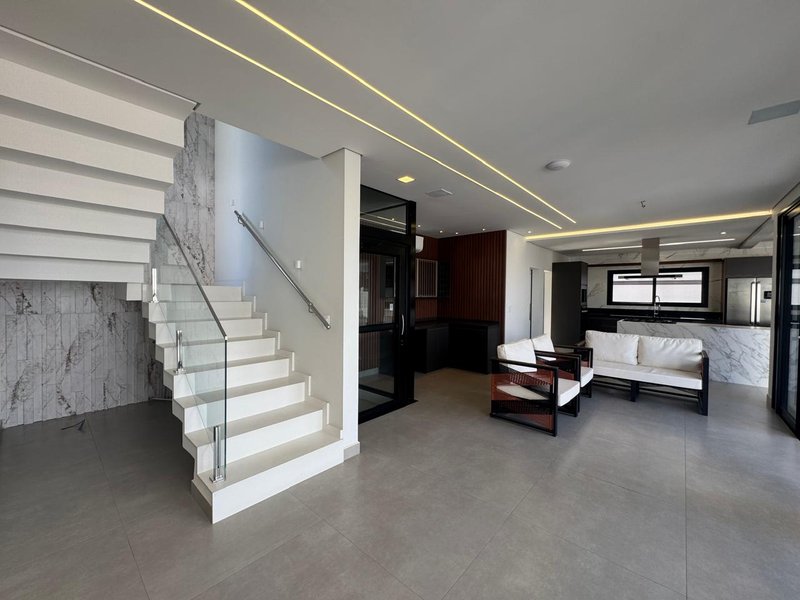 Luxuosa Casa Mobiliada &agrave; Venda no Condom&iacute;nio Parque dos Alecrins &ndash; Campinas Avenida Diaulas Serpa Campinas - 