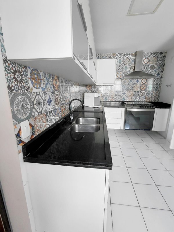 4 quartos (3 suítes). 170m². Varanda ampla. Moveis planejados. Nascente Rua Le Parc Recife - 