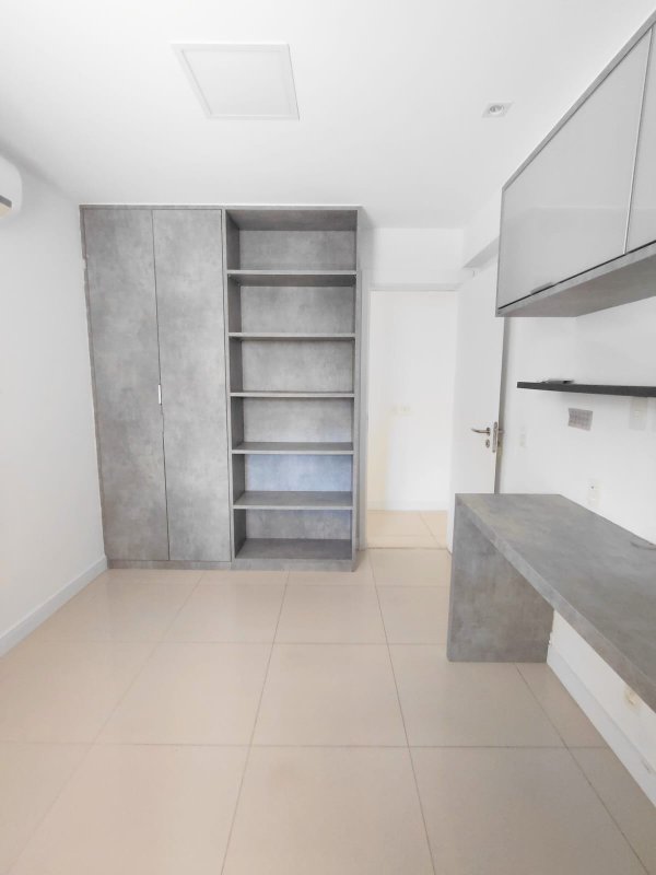 4 quartos (3 suítes). 170m². Varanda ampla. Moveis planejados. Nascente Rua Le Parc Recife - 