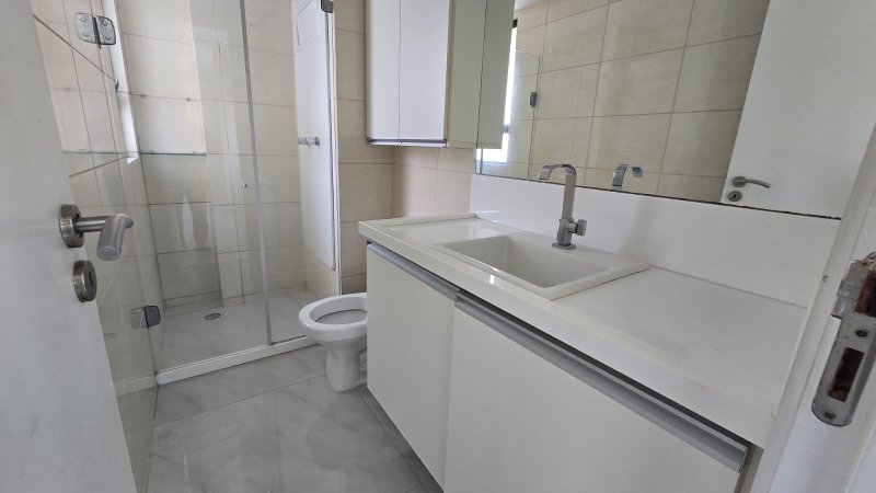 3 suítes. 136,5 m². 2 vagas de garagem cobertas. Móveis Planejados. Nascente. vista mar Rua Atlântico Recife - 