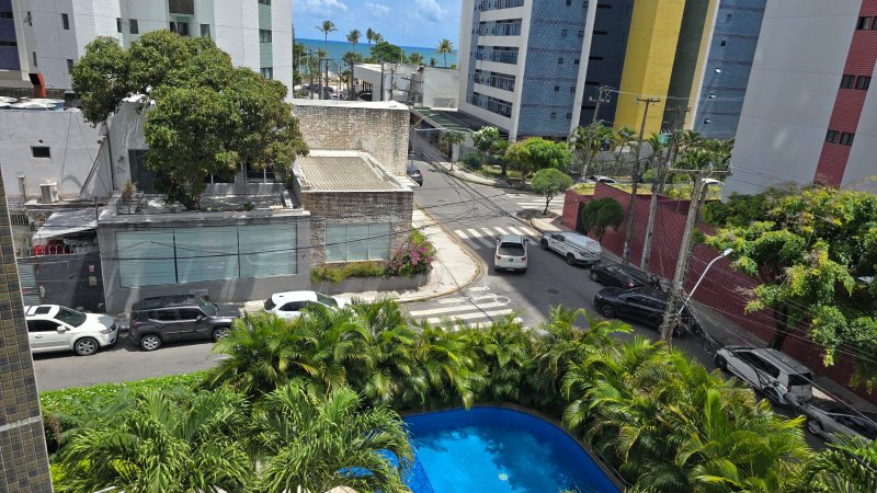 3 suítes. 136,5 m². 2 vagas de garagem cobertas. Móveis Planejados. Nascente. vista mar Rua Atlântico Recife - 