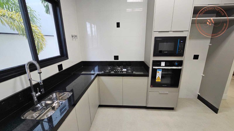 Casa &Agrave; VENDA - 4 Su&iacute;tes - 417m - R$ 4.170.000 - Alphaville Esplanada 3 - Votorantim - SP Alameda Brasilia Votorantim - 