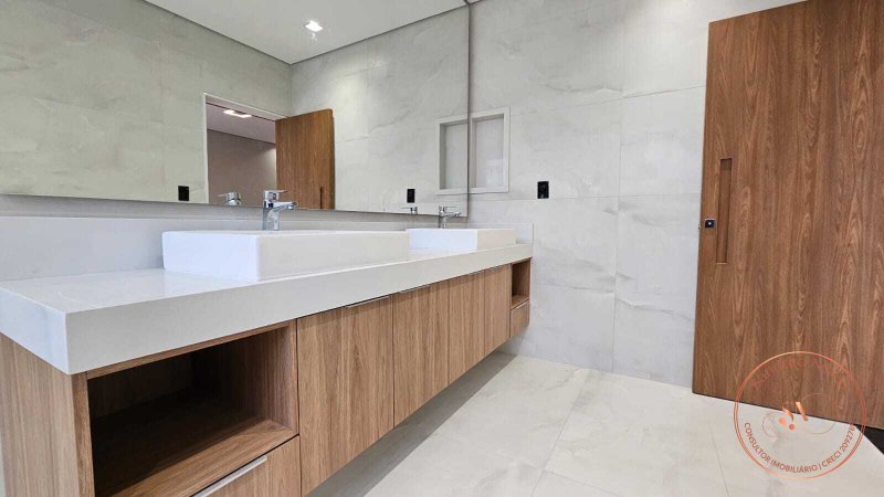 Casa &Agrave; VENDA - 4 Su&iacute;tes - 417m - R$ 4.170.000 - Alphaville Esplanada 3 - Votorantim - SP Alameda Brasilia Votorantim - 