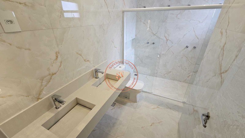 Casa T&eacute;rrea &agrave; venda, 140m - 3 Dormit&oacute;rios, sendo 1 Su&iacute;te - Moderna com Piscina&ndash; R$ 970.000 Avenida Ipanema Sorocaba - 