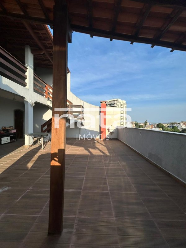 Casa | 300m² | Porteira Fechada | Jardim 25 de Agosto Rua Augusto dos Anjos Duque de Caxias - 