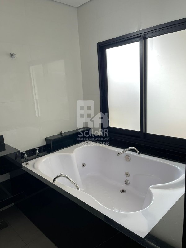 Residência 4 suítes Alto Padrão no Residencial Ypês II - Tatuí-SP - com banheira e piscina  Tatuí - 
