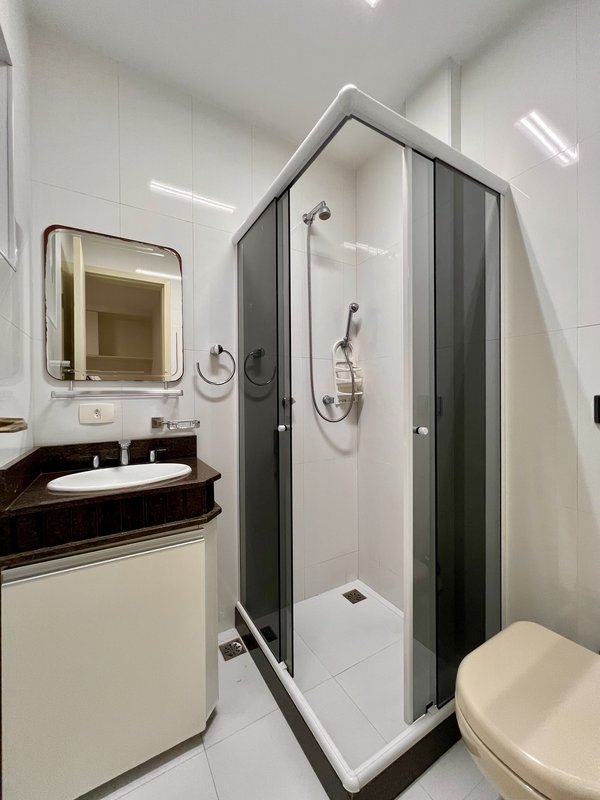 Apartamento 3 su&iacute;tes com vista mar no Jardim Oce&acirc;nico  Rio de Janeiro - 