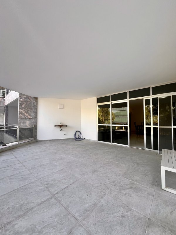 Apartamento 3 su&iacute;tes com vista mar no Jardim Oce&acirc;nico  Rio de Janeiro - 