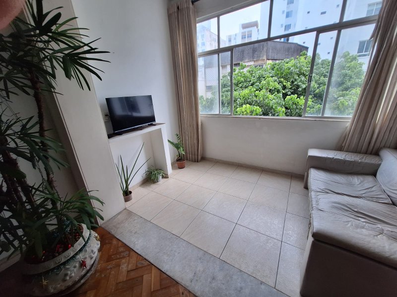 APARTAMENTO NASCENTE TOTAL 3 QUARTOS 2 SUÍTES  VARANDA GARAGEM À VENDA NA BARRA! Rua Lord Cochrane Salvador - 