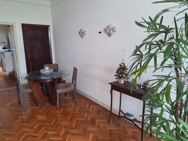 APARTAMENTO NASCENTE TOTAL 3 QUARTOS 2 SUÍTES  VARANDA GARAGEM À VENDA NA BARRA! Rua Lord Cochrane Salvador - 