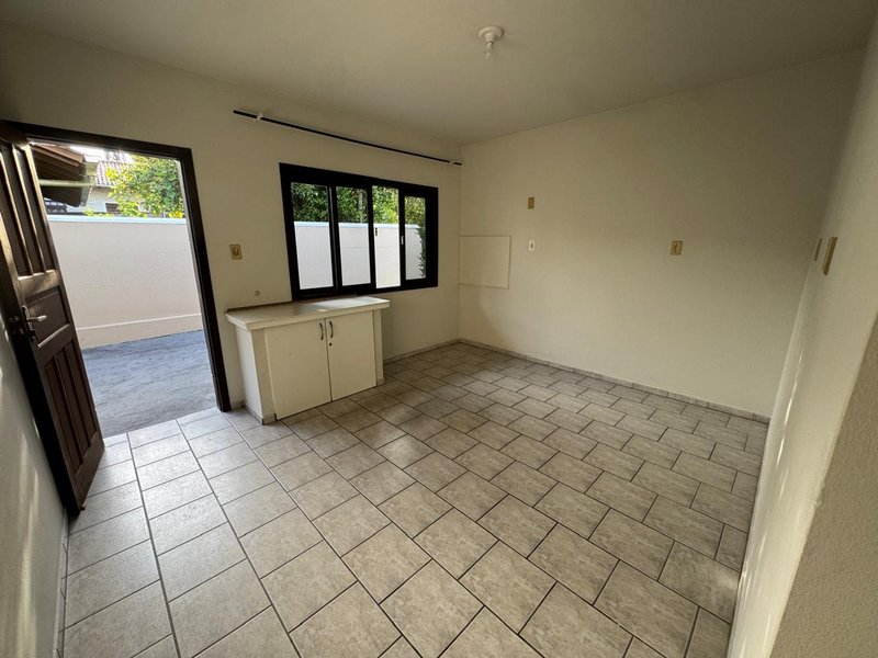 Casa no Bairro Imigrantes Rua Chile Timbó - 