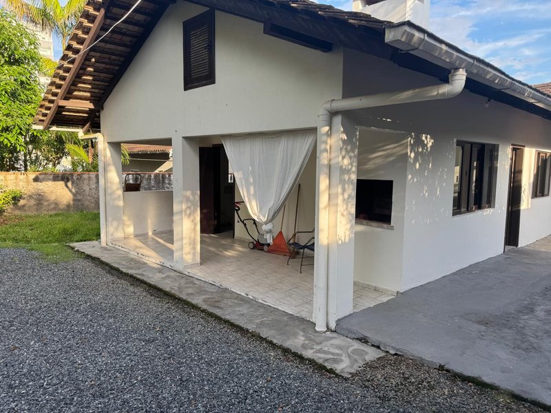 Casa no Bairro Imigrantes Rua Chile Timbó - 