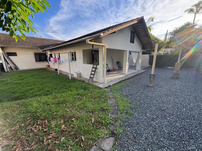 Casa no Bairro Imigrantes Rua Chile Timbó - 