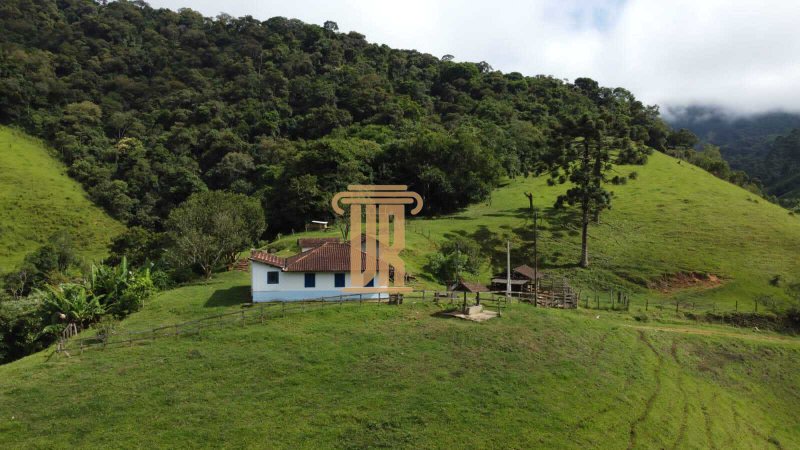 Sitio de 6 alqueires em São Francisco Xavier- SP  São José dos Campos - 