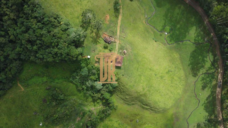 Sitio de 6 alqueires em São Francisco Xavier- SP  São José dos Campos - 