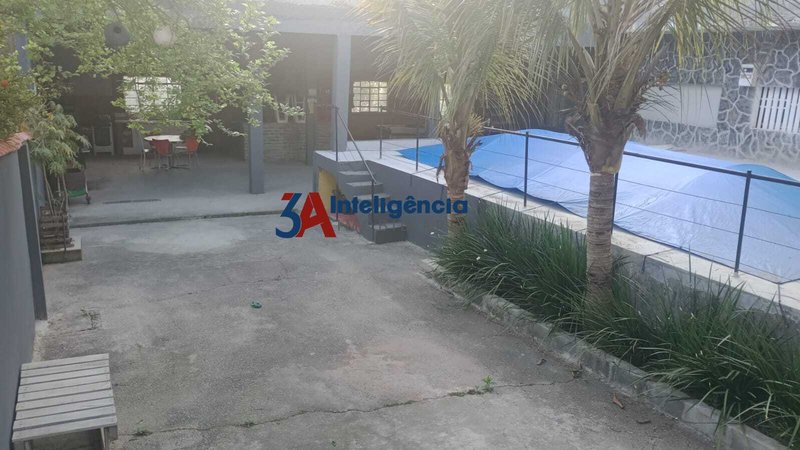 CHÁCARA CAMPO DO MEIO – ARAÇOIABA DA SERRA rua srocaba Araçoiaba da Serra - 