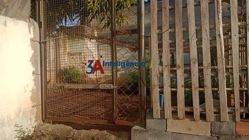 CHÁCARA CAMPO DO MEIO – ARAÇOIABA DA SERRA rua srocaba Araçoiaba da Serra - 