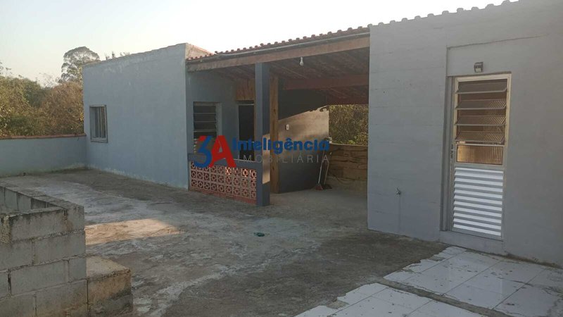 CHÁCARA CAMPO DO MEIO – ARAÇOIABA DA SERRA rua srocaba Araçoiaba da Serra - 