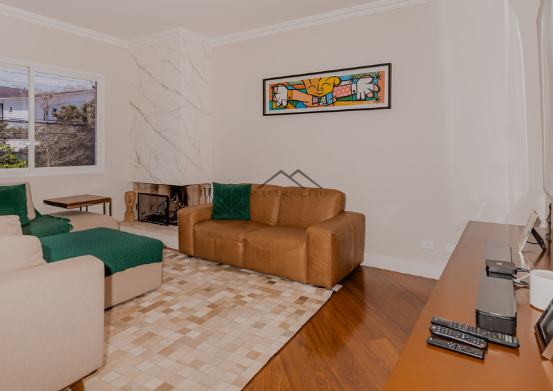 Alphaville 6 - Casa Alto Padr&atilde;o  Barueri - 