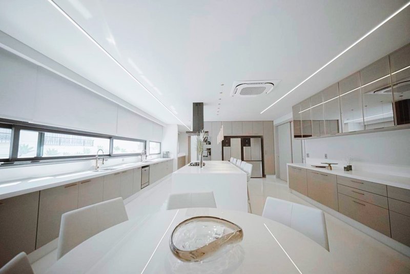 A MANS&Atilde;O QUE DEFINE O ALTO LUXO NO TAMBOR&Eacute; 2 Praça China Santana de Parnaíba - 