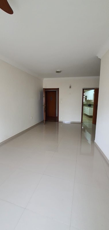 APARTAMENTO PARA LOCA&Ccedil;&Atilde;O &mdash; AV. PINHEIRO MACHADO | SANTOS/SP Avenida Senador Pinheiro Machado Santos - 