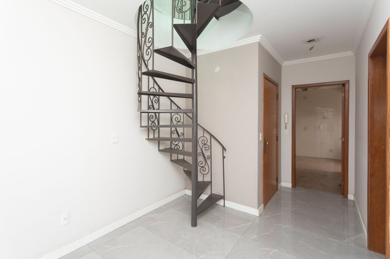 R$ 760.000 - COBERTURA DUPLEX - 157M2 - 2 DORM - SU&Iacute;TE - TERRA&Ccedil;O - 2 VAGAS Rua Domingos Rubbo Porto Alegre - 